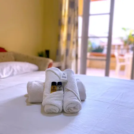 Tropicalidays Yucca Park Apartment Costa Adeje (Tenerife)